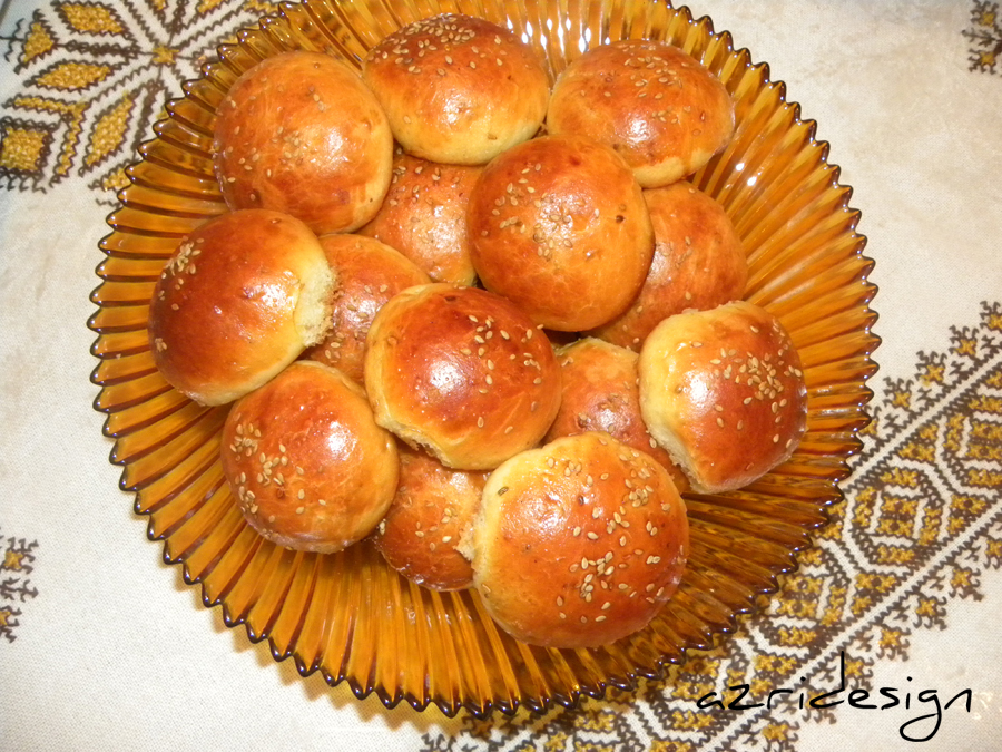 Brioches marocains (Krachel) - Meknes, Maroc 2010 Brioches marocains (Krachel) - Meknes, Maroc 2010