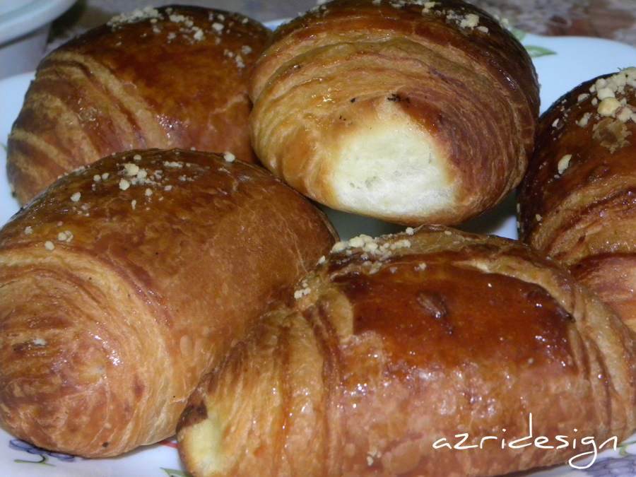 Moroccan almonds Croissants - Meknes, Morocco 2011