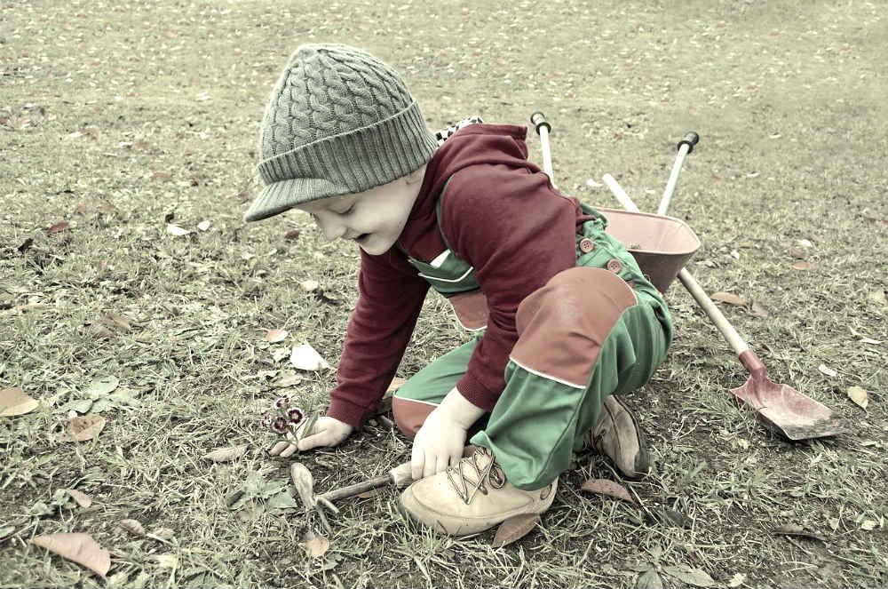 Le petit garçon au mauvais caractère Le petit garçon au mauvais caractère